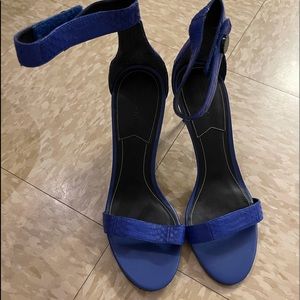 Electric blue Kendall & Kyle heels